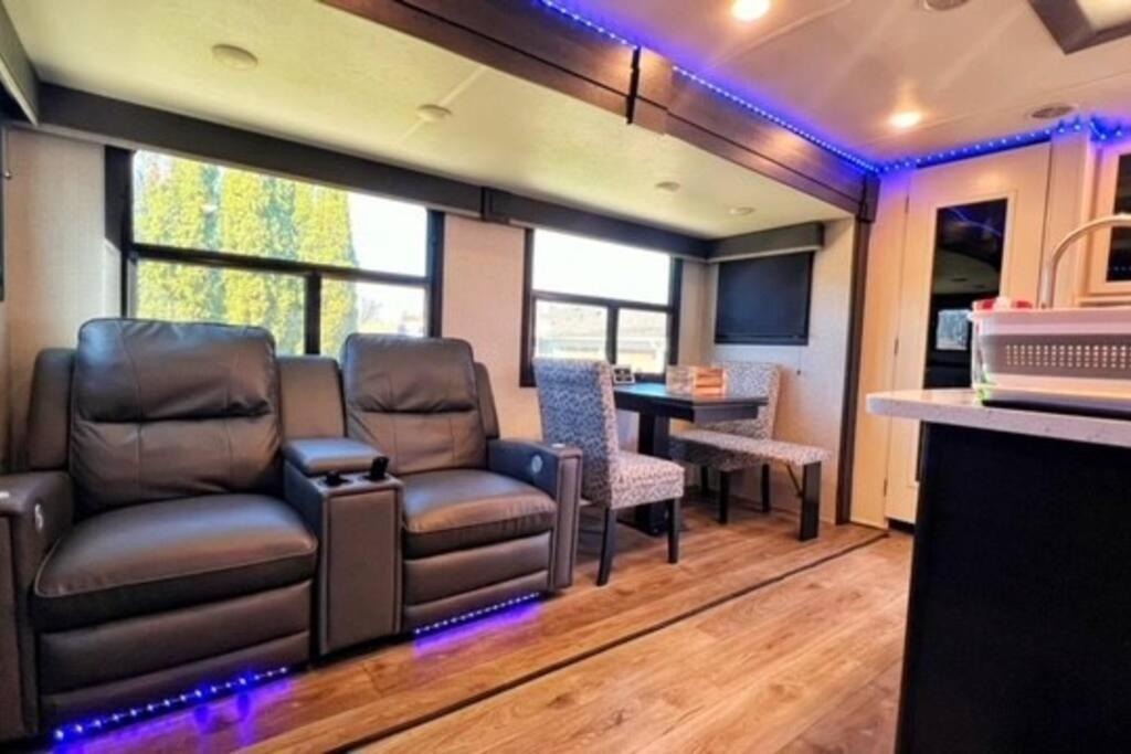 Апартаменти Luxury Glamping Near Idaho Event Center In Нампа Екстер'єр фото