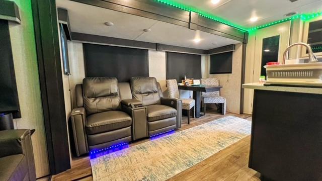 Апартаменти Luxury Glamping Near Idaho Event Center In Нампа Екстер'єр фото