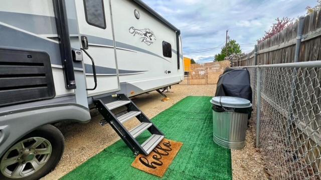 Апартаменти Luxury Glamping Near Idaho Event Center In Нампа Екстер'єр фото